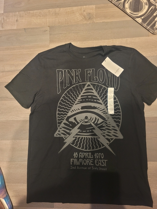 Pink Floyd Other - Nwt Pink Floyd Black Graphic Tee - Band Logo Short Sleeve Shirt Size Large